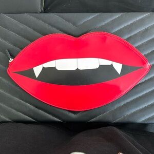Revlon Vampire Teeth Kiss Lips Red Purse Clutch